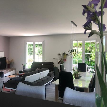 ChindrieuxMaison De Lilie别墅 外观 照片